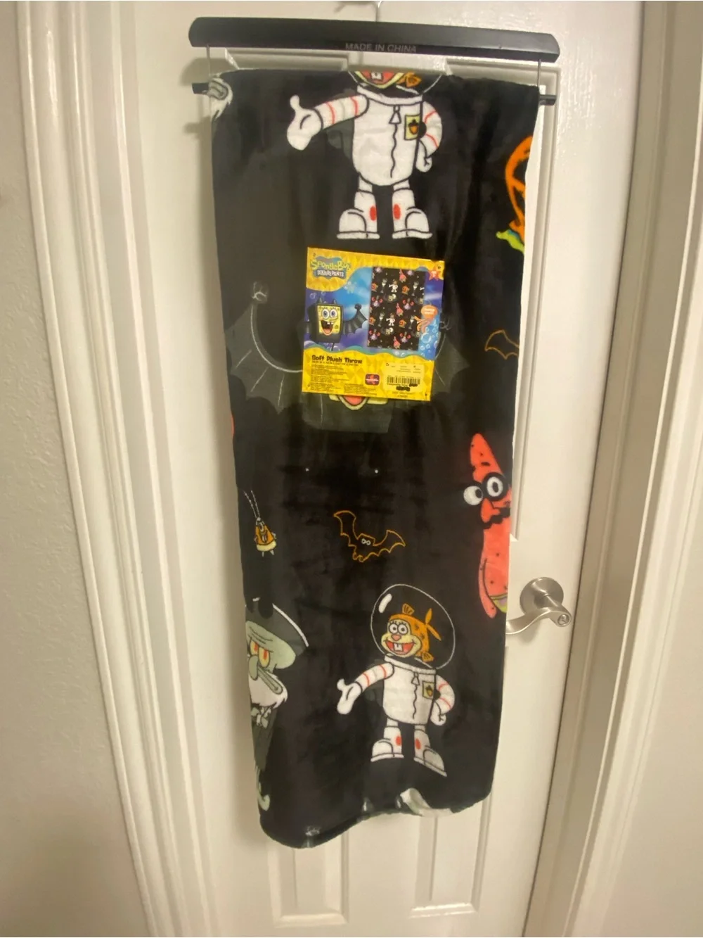 SpongeBob Soft Plush Throw